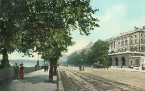 泰晤士河堤防和萨默塞特宫，伦敦，约1915年。 作者 不明