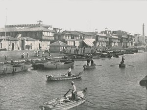 1895年，埃及塞得港的苏伊士运河入口。 作者 不明