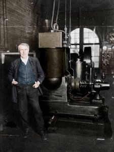美国发明家托马斯·阿尔瓦·爱迪生（Thomas Alva Edison），1880年代首次生产电灯发电机 作者 不明