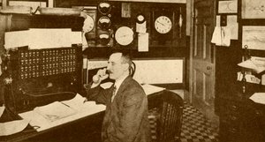 伦敦地铁的交通管制员办公室，1930年。 作者 不明