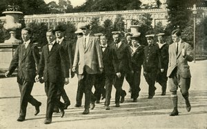 第一次世界大战，1914年，c1920年的皇家海军志愿人员预备役训练新兵。 作者 不明