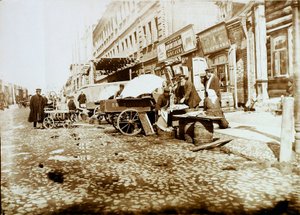 特维尔大街（Tverskaya-Yamskaya Street），俄罗斯莫斯科，1911年 作者 不明