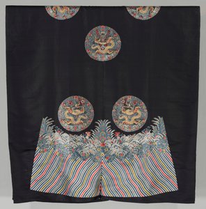 长袍未完成，1800年至1825年。 作者 不明