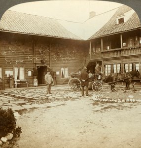1905年，维多利亚酒店，在崎Norway不平的挪威的康斯贝格，饰有驯鹿鹿角。 作者 不明