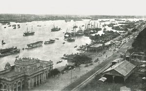 1895年，印度加尔各答，从Hooghly桥上观看。 作者 不明