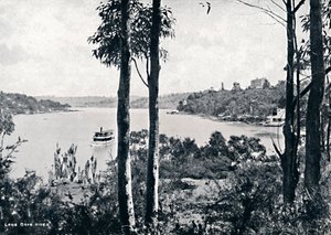 在莱恩科夫河上的景色，c1900年。 作者 不明
