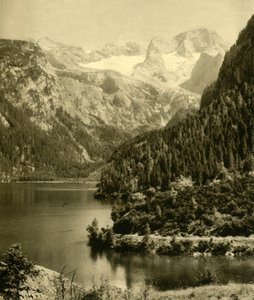 上奥地利州的Vorderer Gosausee和Dachstein山脉，建于1935年。 作者 不明