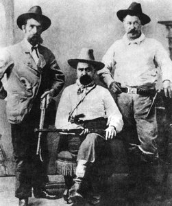 威廉·阿·平克顿（William A Pinkerton），两侧是两个快递代理商，c1870s-1880s 1954年 作者 不明
