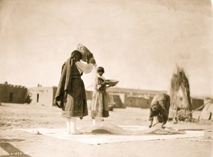 收割小麦--圣胡安1905年（照片）。 作者 不明