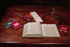 Charles Darwins桌子上的书 作者 未知未知