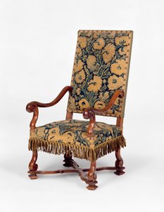乔治二世针线沙发，c.1745。蛇形背部，弯曲的手臂覆盖着针线雕刻的cabriole腿。 作者 未知未知