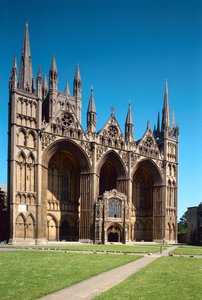 彼得伯勒大教堂，英国学校，（13世纪），西部前线，建于英国剑桥郡的12-12号 作者 未知未知
