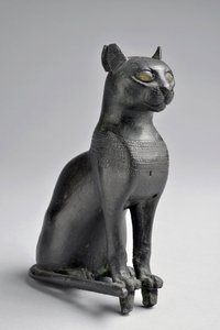 巴斯特雕像铜模（金属）。低纪元（公元前 750-332 年）埃及 - 尺寸（厘米）13 - 编号 735，马赛地中海考古博物馆。 作者 未知艺术家
