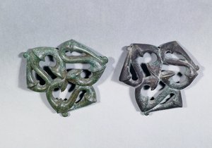 公元 2 世纪后期出自南希尔兹的青铜马具座 作者 不明