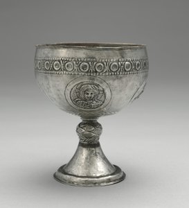 贝丝·米索纳（Beth Misona）宝藏的酒杯，君士坦丁堡或叙利亚，约500-700年 作者 不明