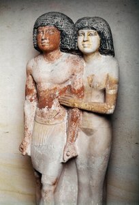 埃及上古：雕刻师莱赫卡和梅勒桑克的石灰石群，文士和他的妻子之首-安西帝国第5朝 作者 不明