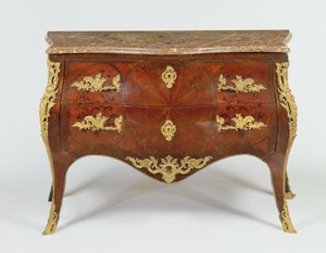 法国蛇纹石马桶，镀金青铜底座和大理石台面，约 1740 年 作者 不明
