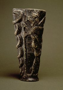 Libation goblet of Prince Gudea, dedicated to his personal god Ningishzida, from Telloh, ancient Girsu, c.2150 BC (steatite) 作者 不明