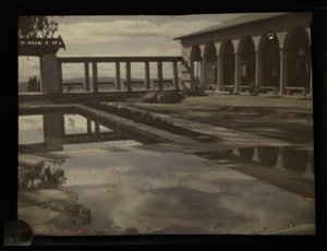 游泳池，圣巴巴拉，约 1915 年 作者 未知艺术家