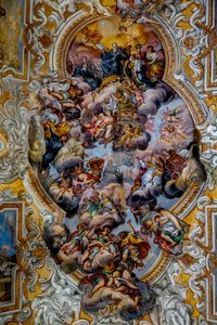 意大利西西里岛卡塔尼亚的圣本尼迪克特（San Benedetto）教堂。天花板壁画细节（18世纪）。(照片) 作者 不明