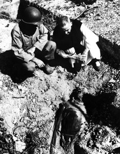 第二次世界大战（1939-1945） - 第二次世界大战（WWII 或 WW2）：菲律宾 10 月 8 日 作者 不明