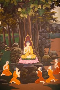 佛陀第一次向五位和尚说法，壁画，Wat Botum 寺，金边，2022 年（照片） 作者 未知艺术家