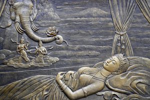 Tinh Xa Ngoc Chau佛寺，《佛陀的生活》，释迦牟尼佛，佛母玛雅梦见白象进入她的子宫，越南Chau Doc，2018年(照片) 作者 不明