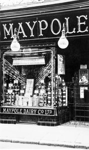 英国：银行街的Maypole奶制品店 作者 不明