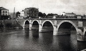 马恩河埃佩尔奈的马恩河桥 - 明信片 1910 ca 私人收藏 作者 未知艺术家