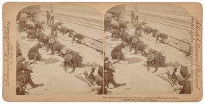 1898 年，"准备启程前往古巴的英勇第 25 号舰"（照片）