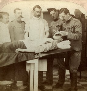 布尔战争中倒下的士兵，南非开普敦温伯格医院，1899-1902年 作者 安德伍德和安德伍德