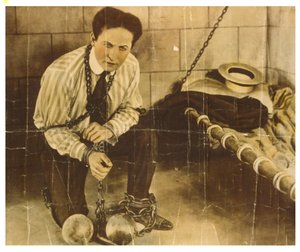 Harry Houdini c.1898（棕褐色照片） 作者 不明