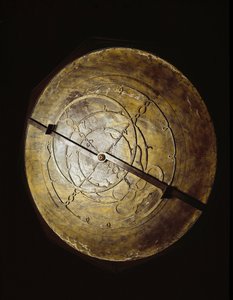 属于天文学家伽利略（Galilei）（1564-1642）的研究用星盘。佛罗伦萨，科学史研究所和博物馆。 作者 未知艺术家