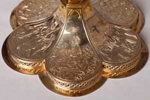 圣杯。 金匠、珠宝 作者 未知艺术家