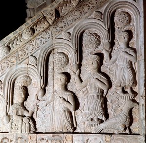 霍亨斯陶芬皇帝弗雷德里克二世（1194-1250 年）和他的家人一起代表了 13 世纪的安汶。 比通托，大教堂 作者 未知艺术家