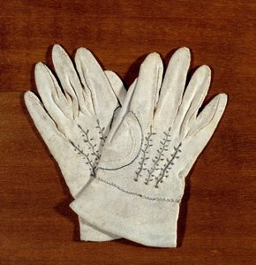 Pair of gloves of Napoleon II King of Rome (1811-1832), son of Emperor Napoleon I (1769-1821) 作者 未知艺术家