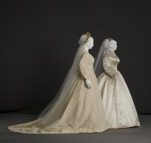 婚纱礼服 作者 未知艺术家