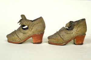 17世纪的红色高跟鞋模型，米兰城堡博物馆，Museo del castello 作者 未知艺术家
