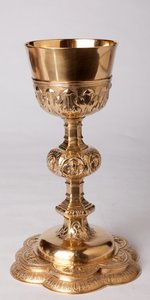 圣杯。起源：圣奥贝尔山。金器制作。法国里尔的工作室。1636 作者 未知艺术家