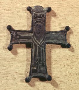 第一次十字军东征骑士十字勋章（1096-1099）。 巴黎，中世纪国家博物馆，Thermes de Cluny 作者 未知艺术家