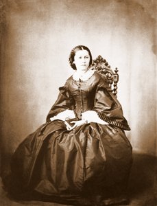 罗伯特·舒曼的妻子克拉拉·舒曼 (1819 - 1896) 的肖像。 作者 未知的摄影师