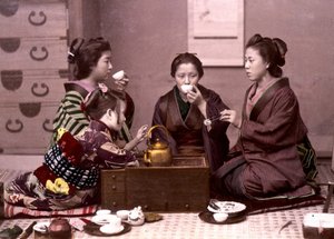 在家喝茶，日本，19 世纪后期 - 外国传教士档案馆 作者 未知的摄影师