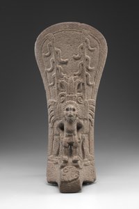 帕尔马与接受人祭的玉米神，250-950 年之间（玄武岩）