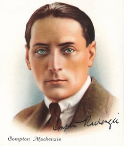 康普顿·麦肯齐（Compton Mackenzie），1937年。艺术家：《未知》，西数与豪威尔。 作者 WD和HO遗嘱