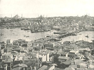 加拉塔大桥横跨金角，君士坦丁堡，奥斯曼帝国，1895年。