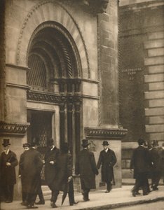约瑟夫·劳斯伯里（Lothbury）一瞥，大约在一个工作日（c1935）。