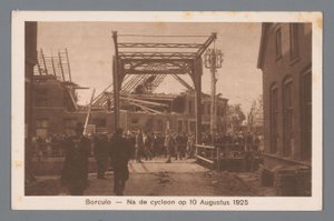 博尔库洛 - 1925 年 8 月 10 日飓风过后