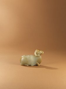 公羊形水壶（Celadon玉） 作者 西汉中文学校
