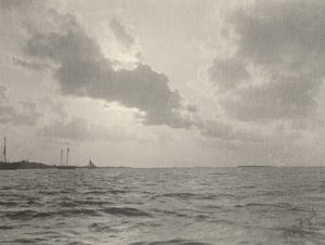 水上日落，1890 年代（照片） 作者 威廉·B·波斯特
