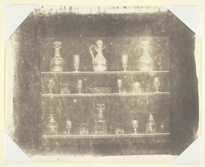 三个架子上的玻璃制品 作者 威廉·亨利·福克斯·塔尔伯特